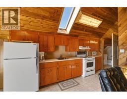 1322 & 1318 Deodar Road, Scotch Creek, BC V0E1M5 Photo 42