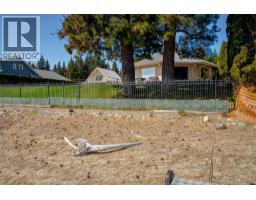 1322 & 1318 Deodar Road, Scotch Creek, BC V0E1M5 Photo 36