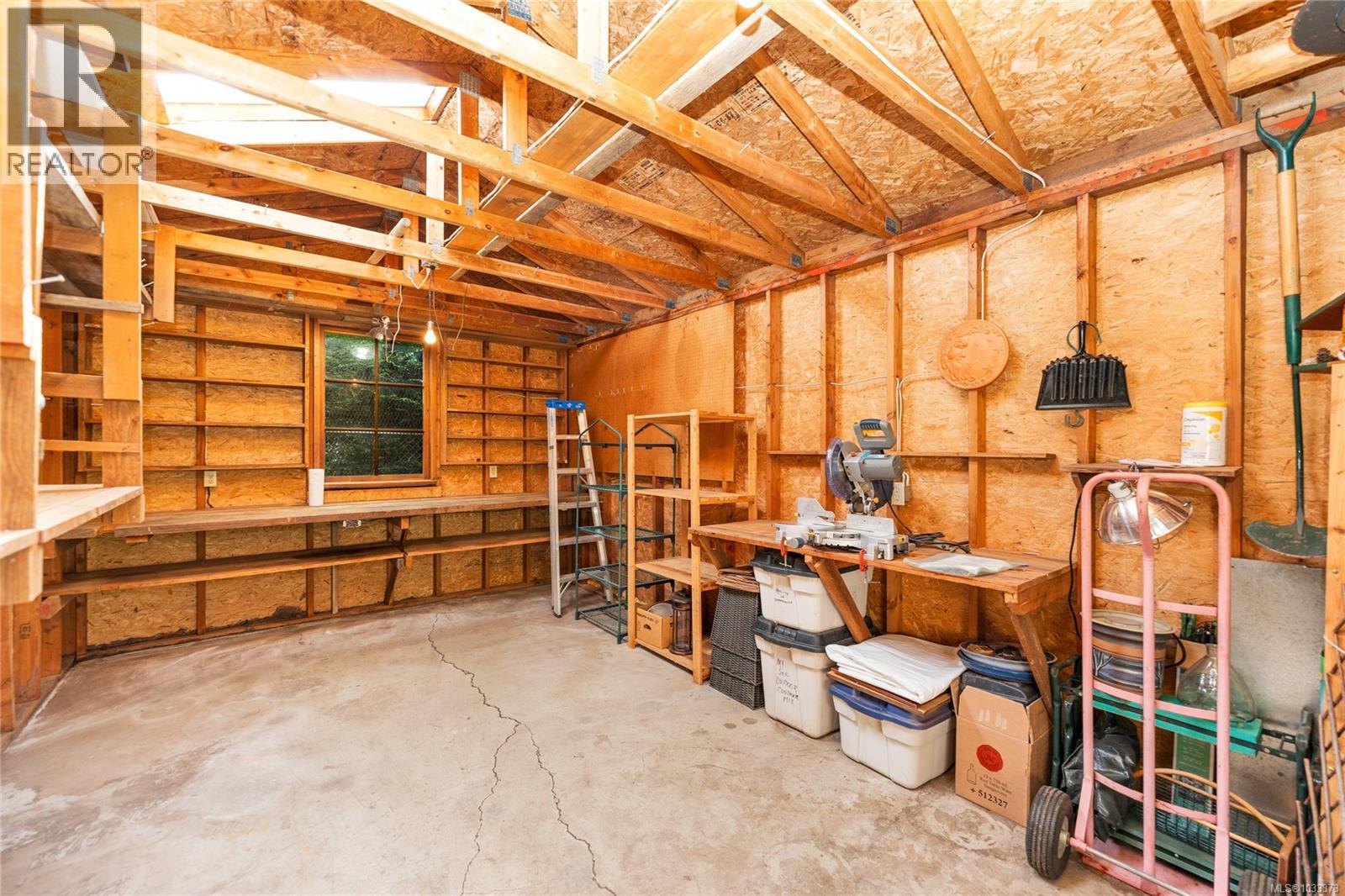  10448 Allbay Road, Sidney