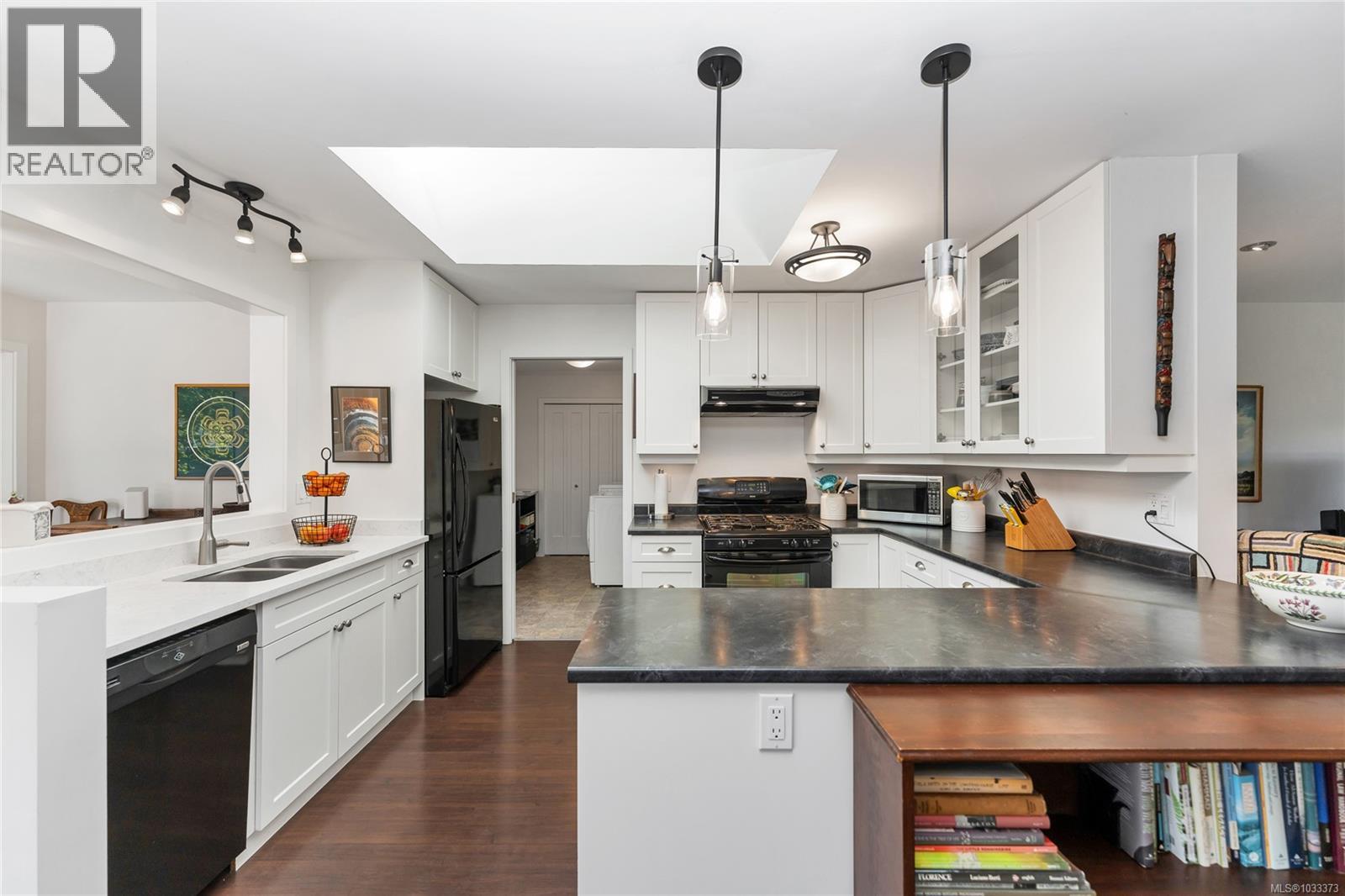  10448 Allbay Road, Sidney