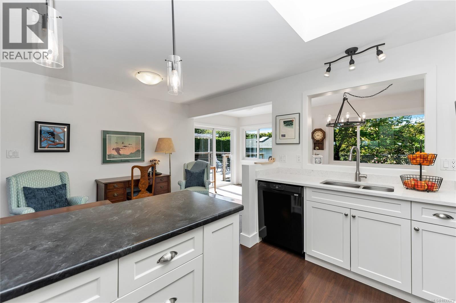  10448 Allbay Road, Sidney