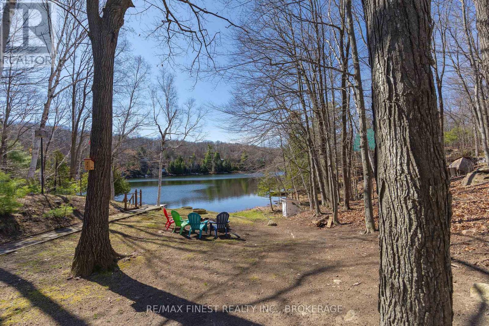 139 SLEEPY HAVEN LANE — photo 37