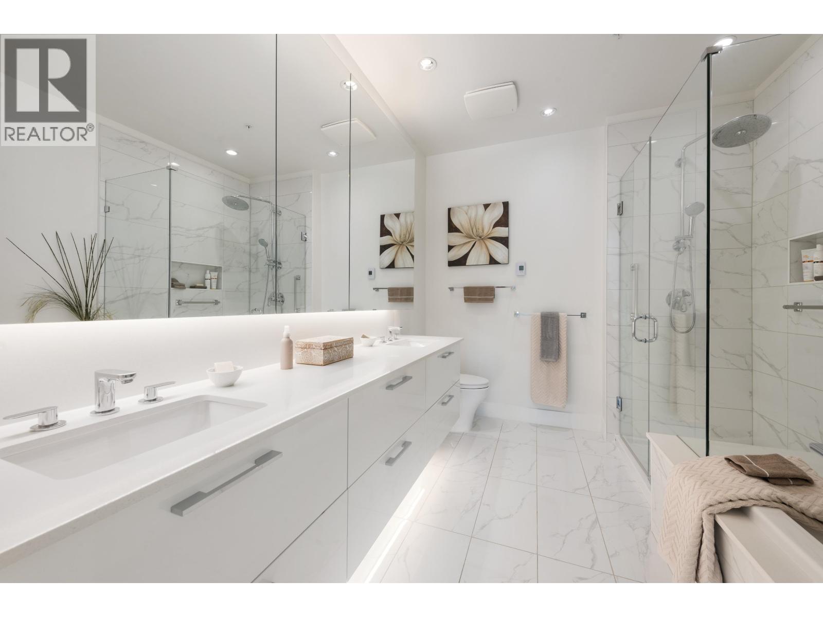 #125-5535 ADMIRAL WAY Way, Delta