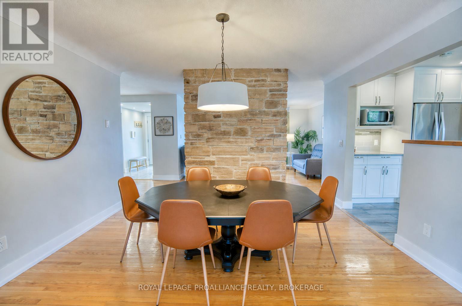 59 FAIRWAY HILL CRESCENT — photo 12