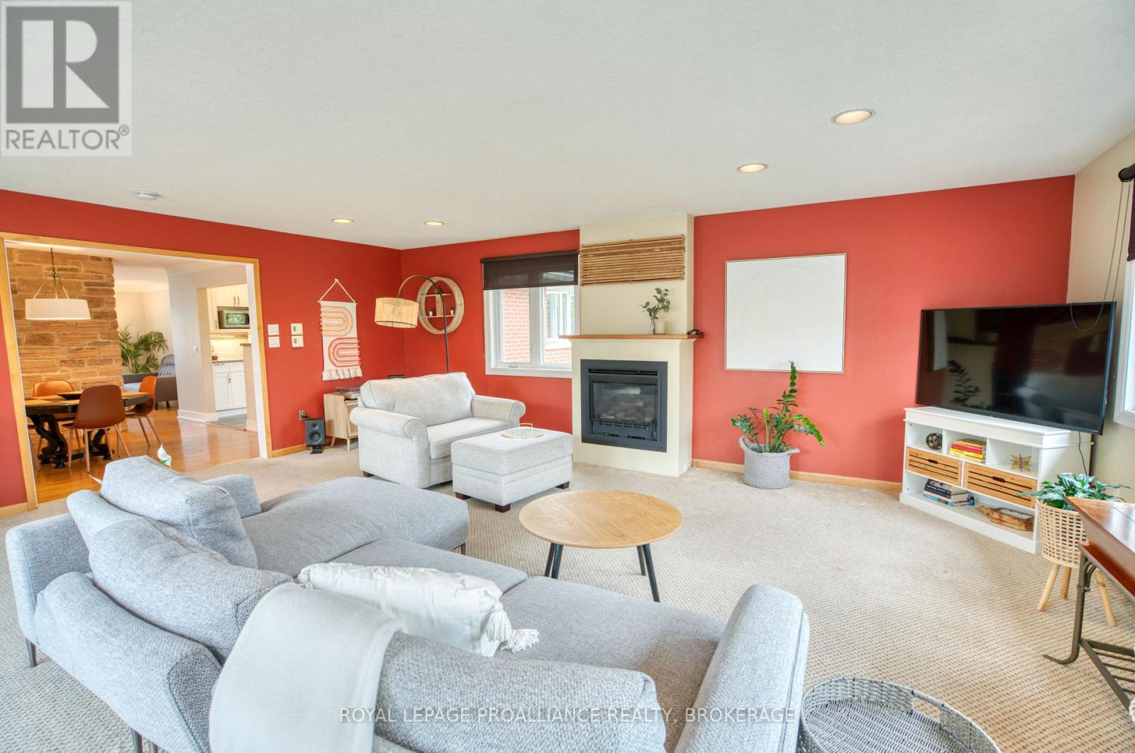 59 FAIRWAY HILL CRESCENT — photo 15