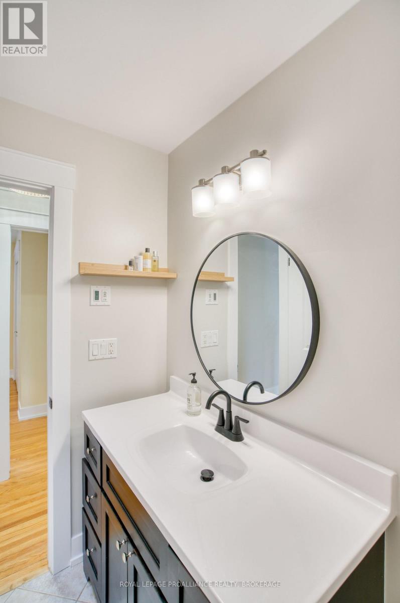 59 FAIRWAY HILL CRESCENT — photo 19