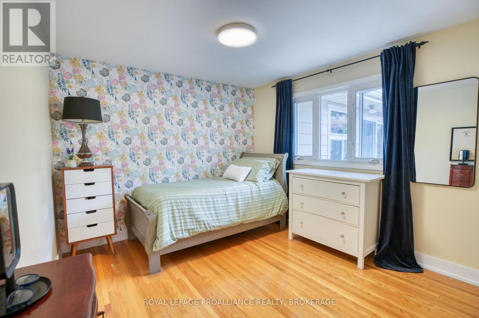 59 FAIRWAY HILL CRESCENT — photo 20