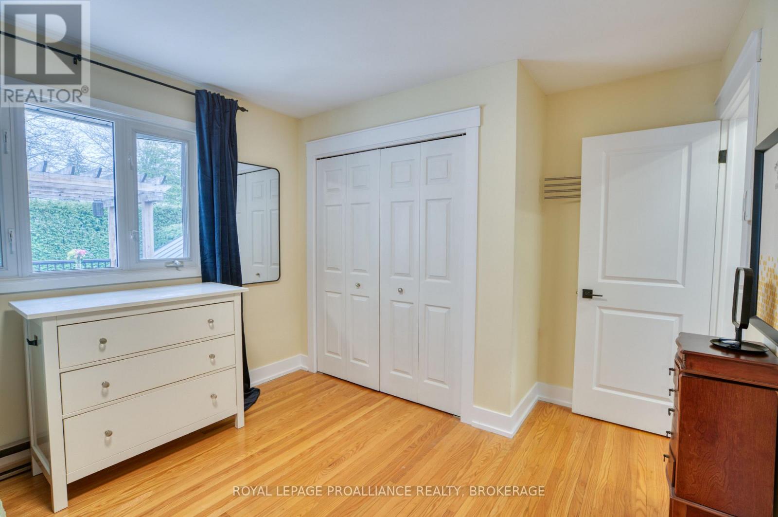 59 FAIRWAY HILL CRESCENT — photo 21