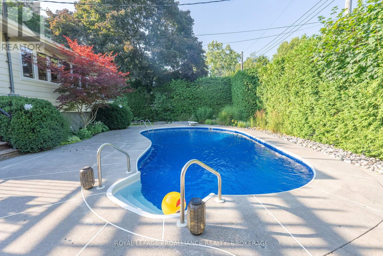 59 FAIRWAY HILL CRESCENT — photo 43
