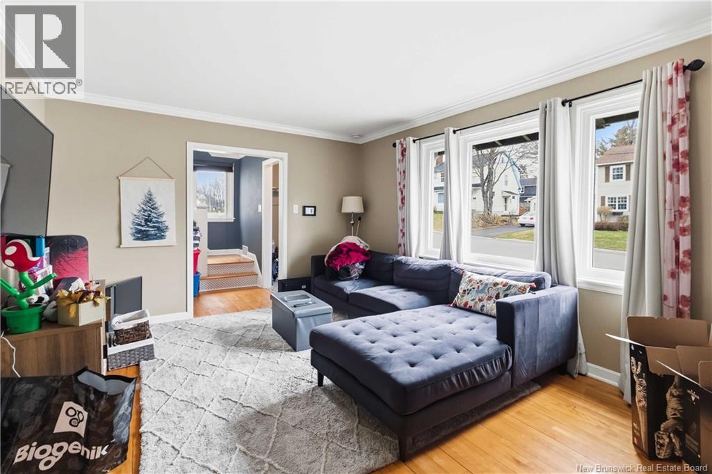 602 Montgomery Avenue - 5