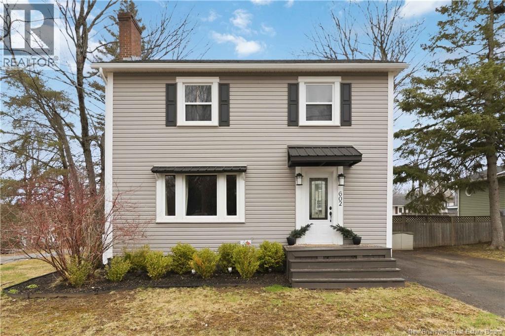 602 Montgomery Avenue - 1