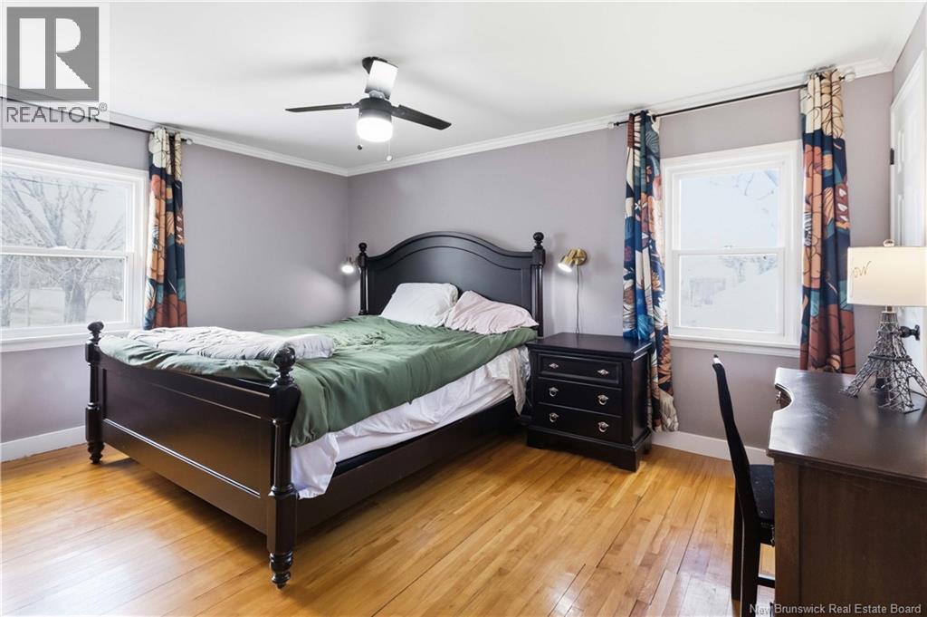 602 Montgomery Avenue - 15