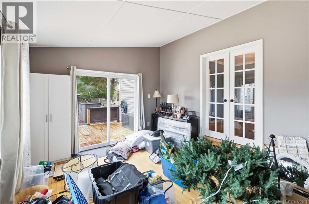 602 Montgomery Avenue - 13