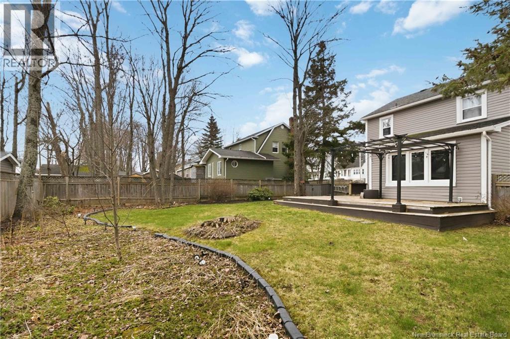 602 Montgomery Avenue - 24