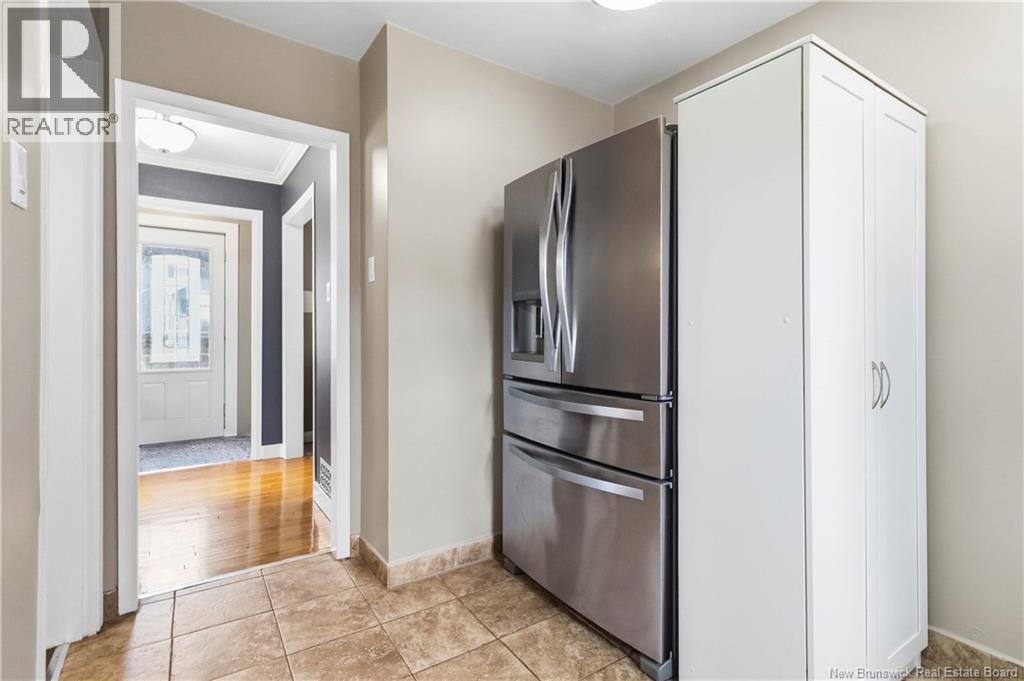 602 Montgomery Avenue - 11