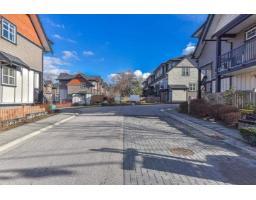 33 6378 142 Street, Surrey, BC V3X1B8 Photo 30