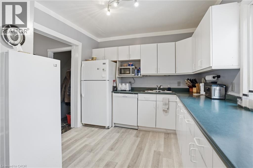16 ALBEMARLE Street - 7
