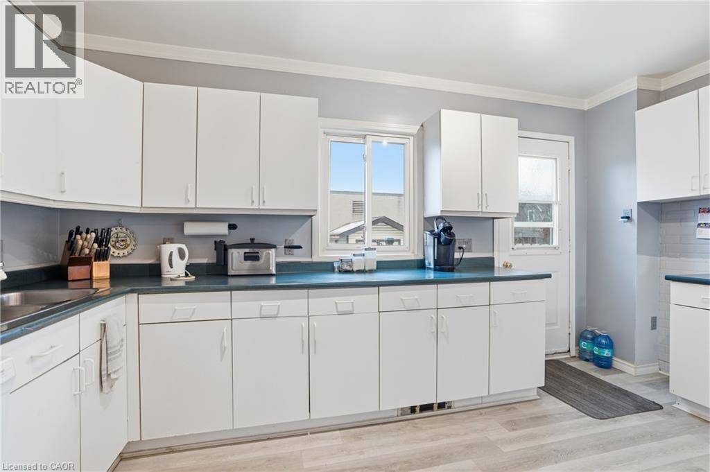 16 ALBEMARLE Street - 6