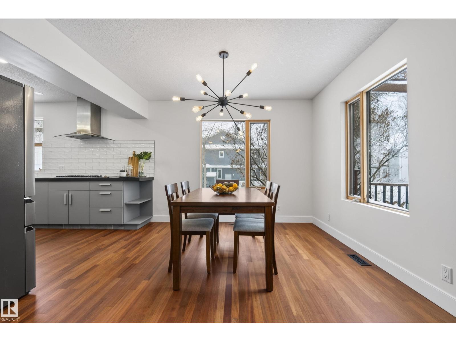 8860 93 ST NW, Edmonton