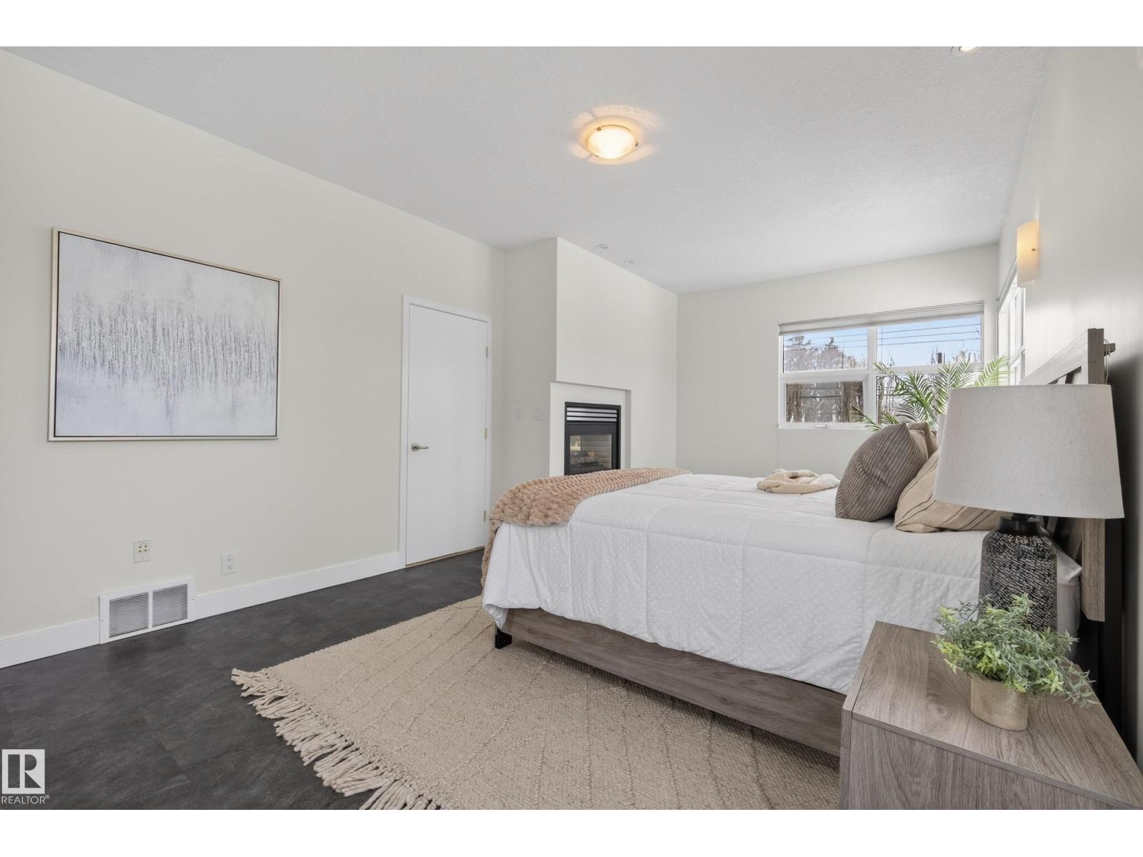 8860 93 ST NW, Edmonton