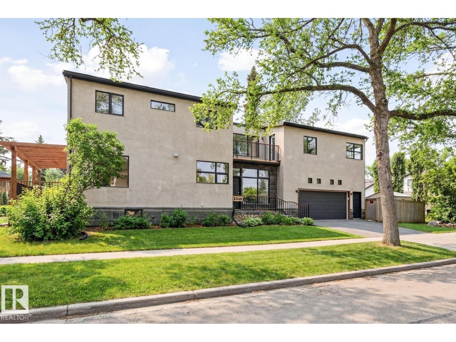 8860 93 ST NW, Edmonton