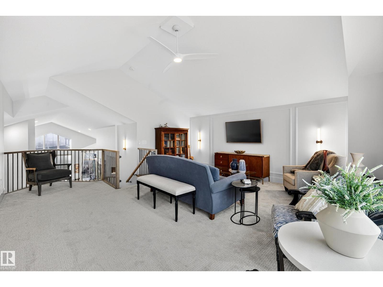 14 JANE PT, St. Albert