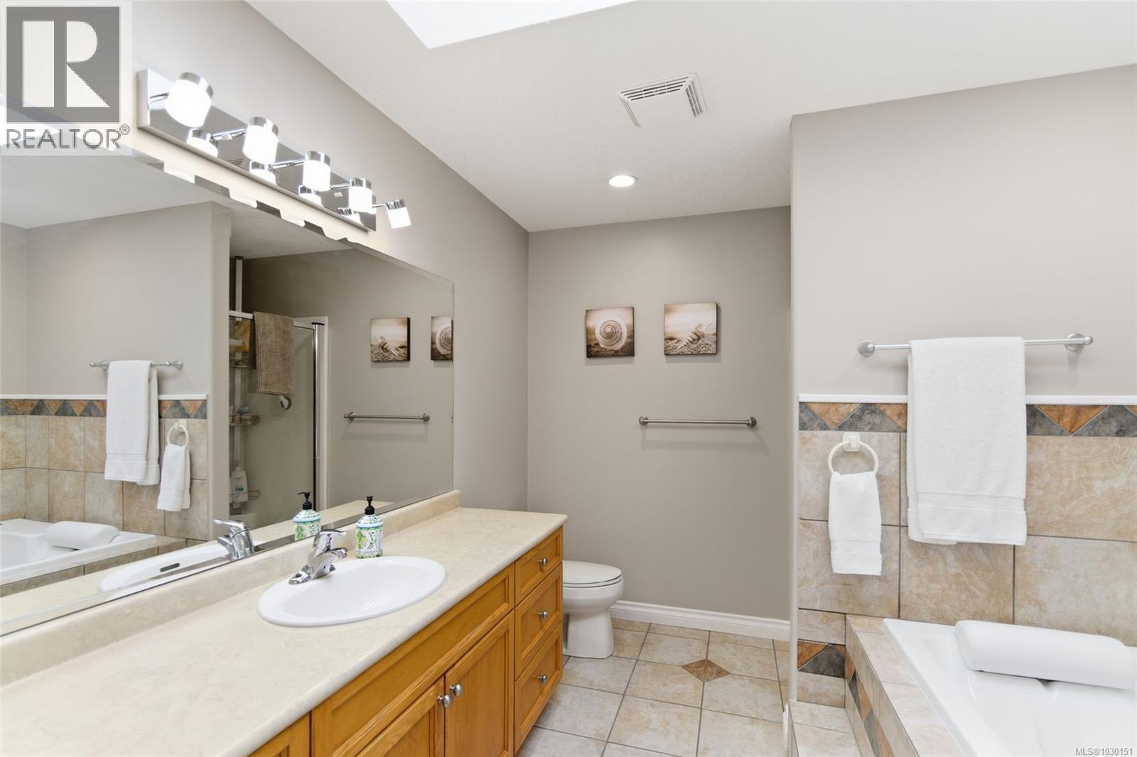 6509 Kestrel Cres - 33