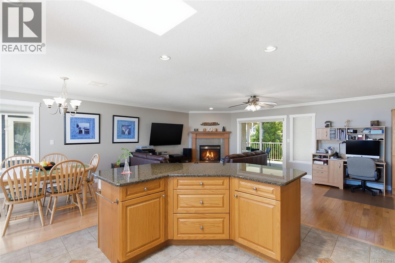 6509 Kestrel Cres - 28