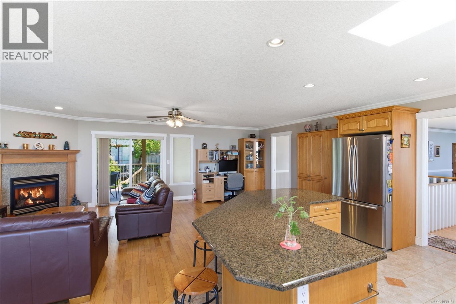 6509 Kestrel Cres - 29