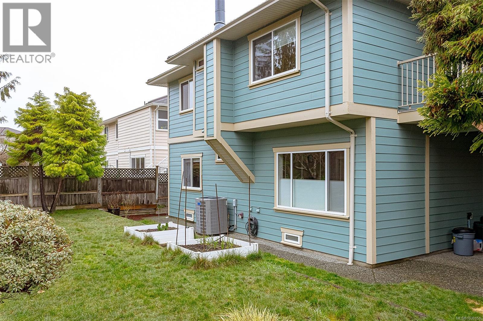 6509 Kestrel Cres - 59