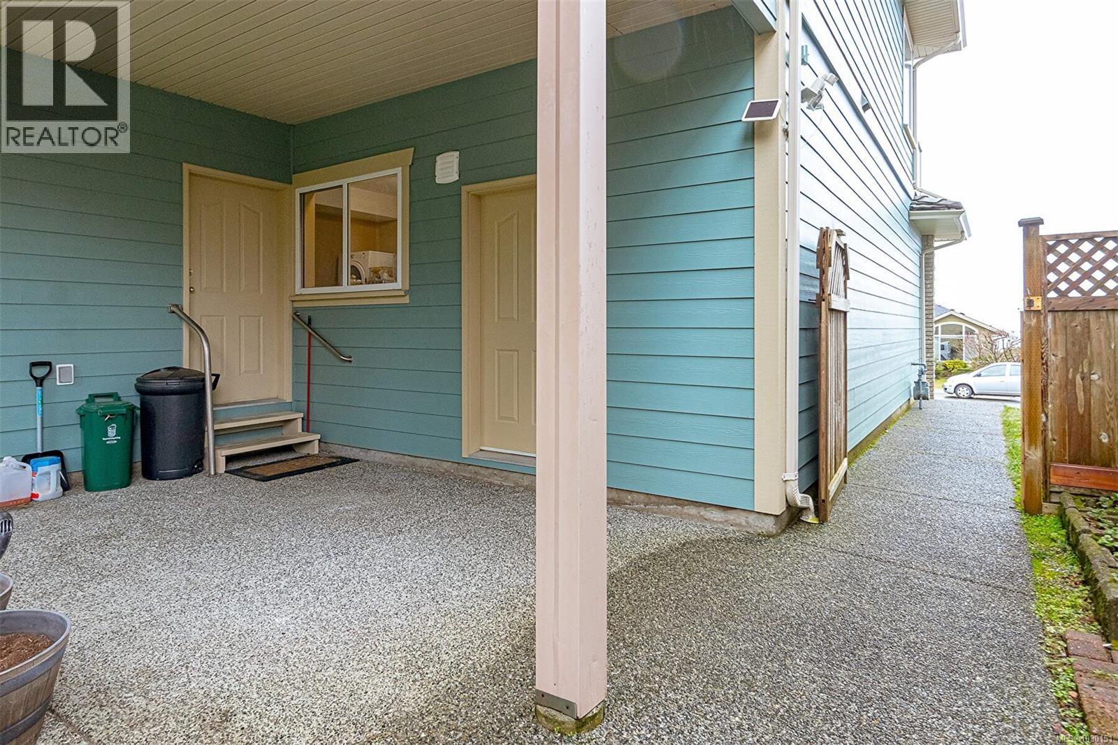 6509 Kestrel Cres - 60
