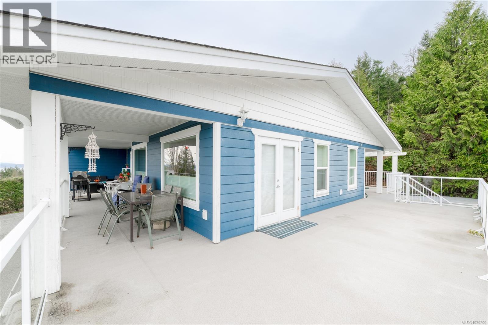 #11 606 Farrell Rd - 36