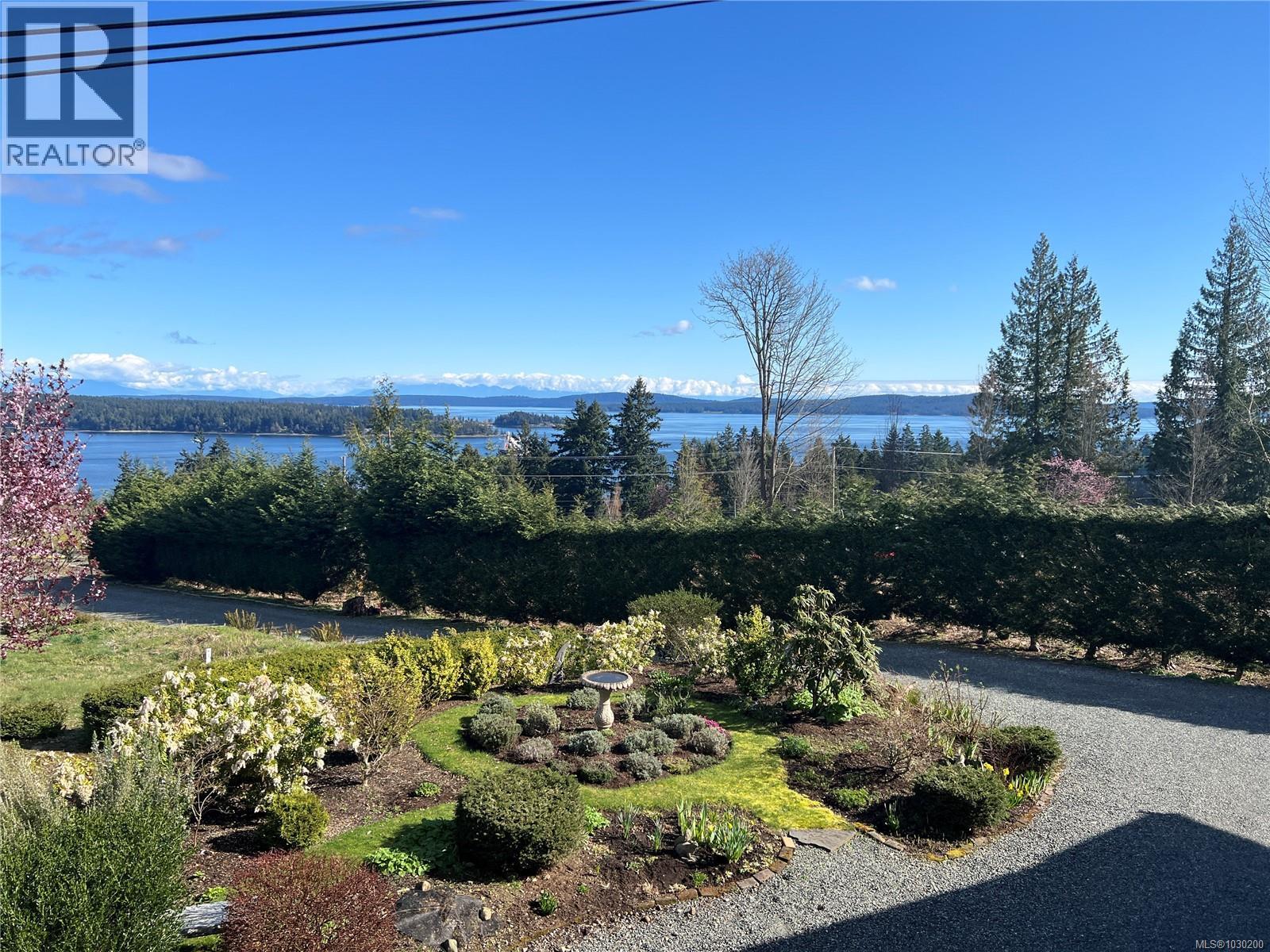 #11 606 Farrell Rd - 39