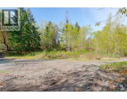 1685 Spruston Rd, Nanaimo, BC V9X1S8 Photo 20