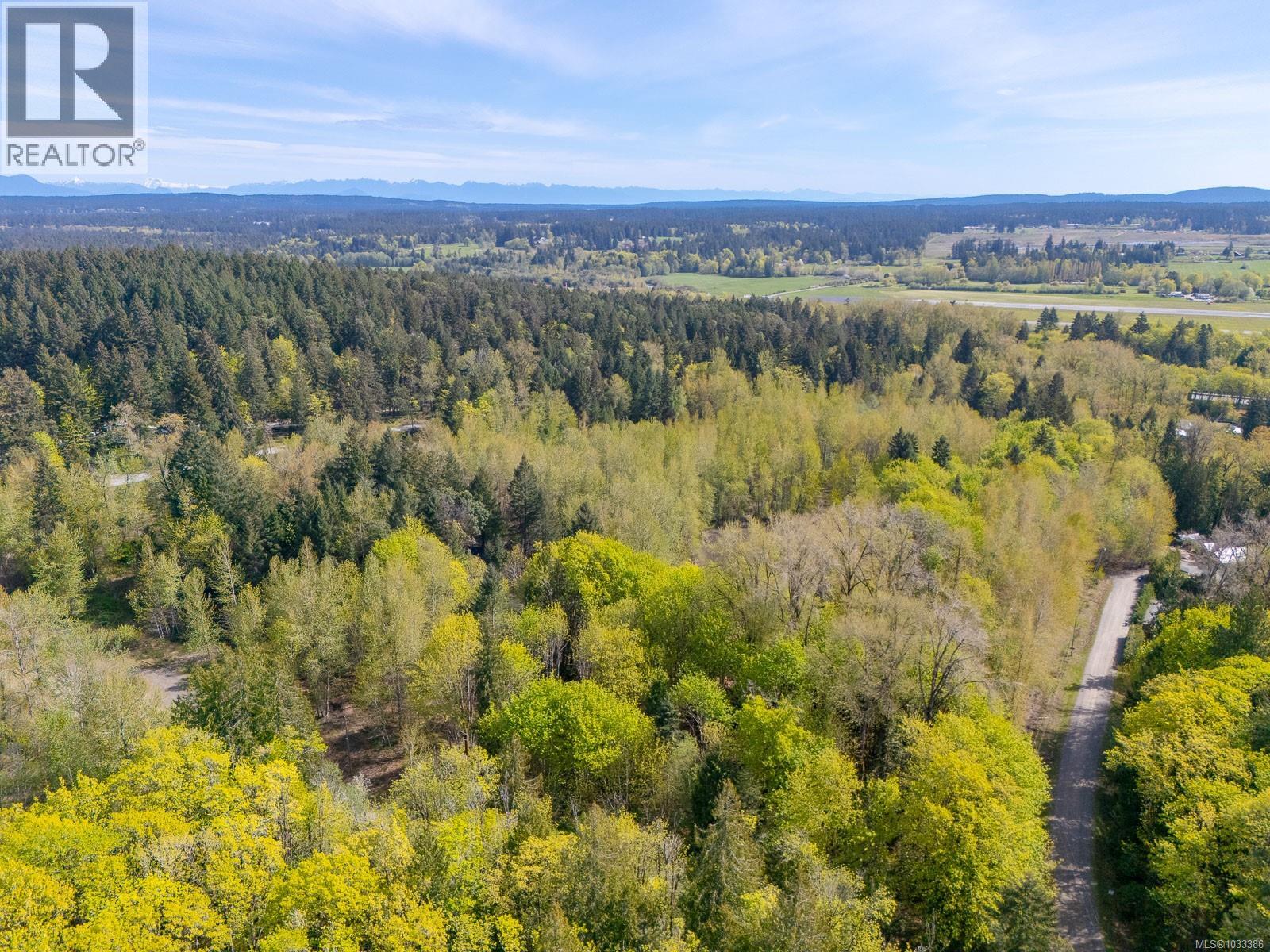 1685 Spruston Rd, Nanaimo