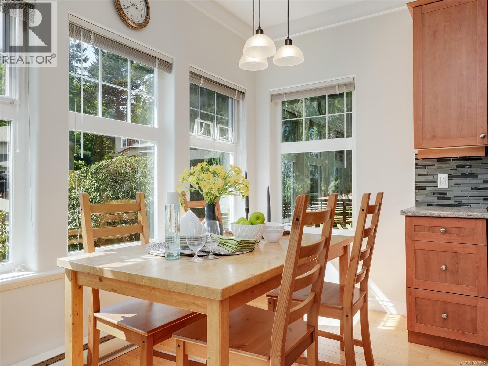 7348 Ridgedown Crt - 11