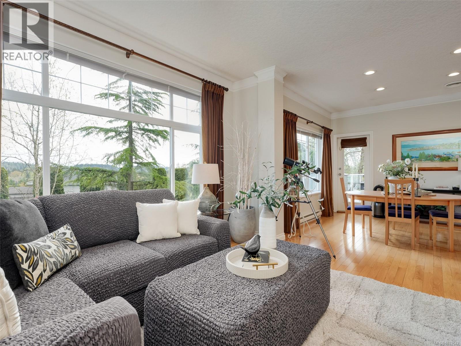 7348 Ridgedown Crt - 4