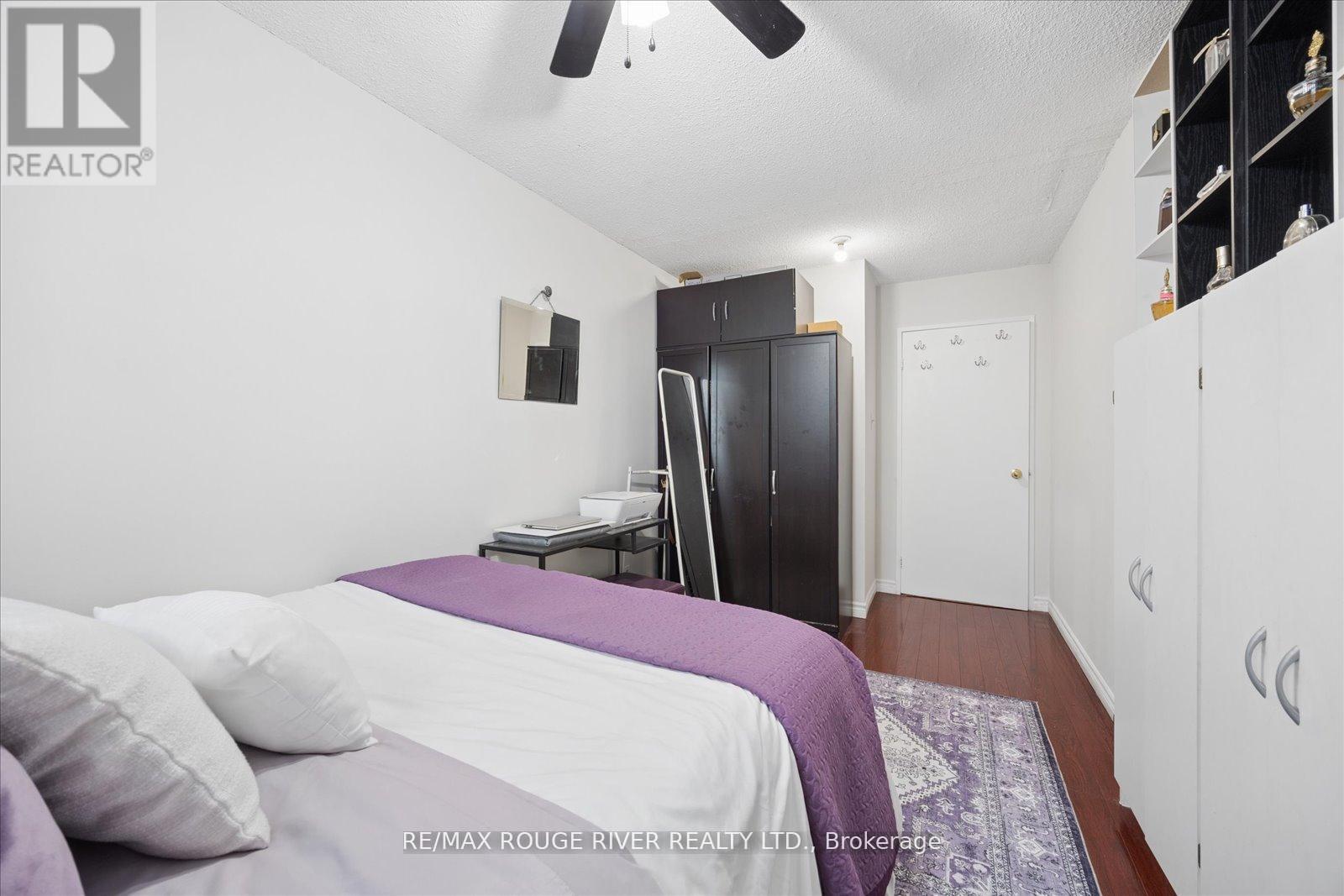 #1504 100 WINGARDEN COURT - 18