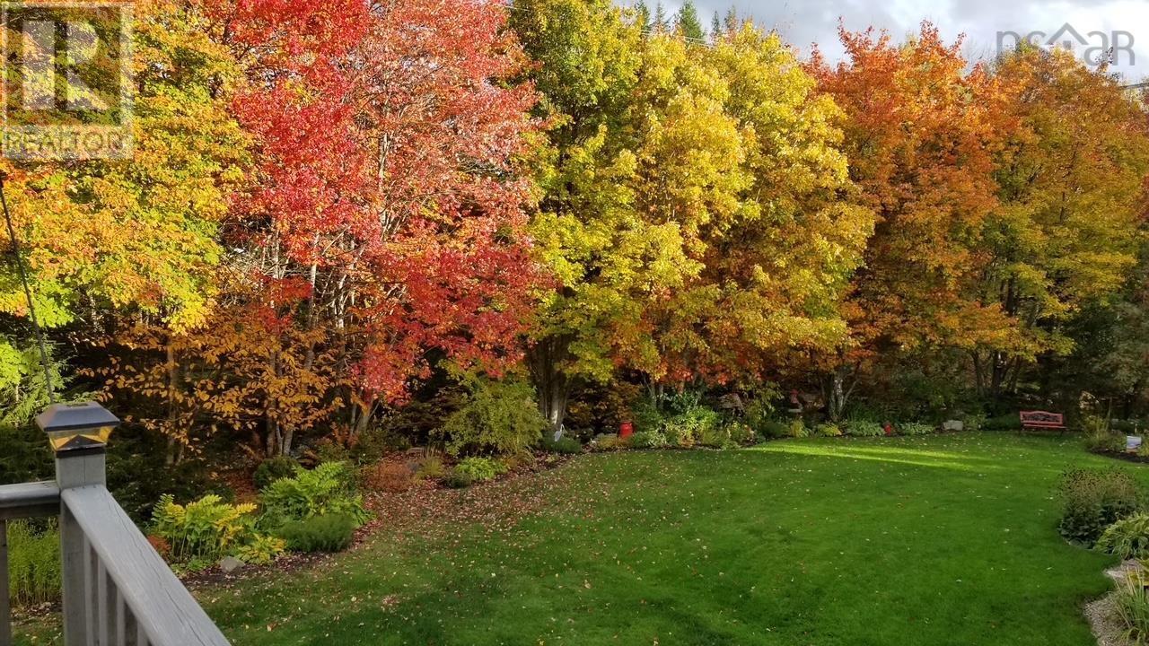 Property 48 of 50 of 10 Abbey Dale Court