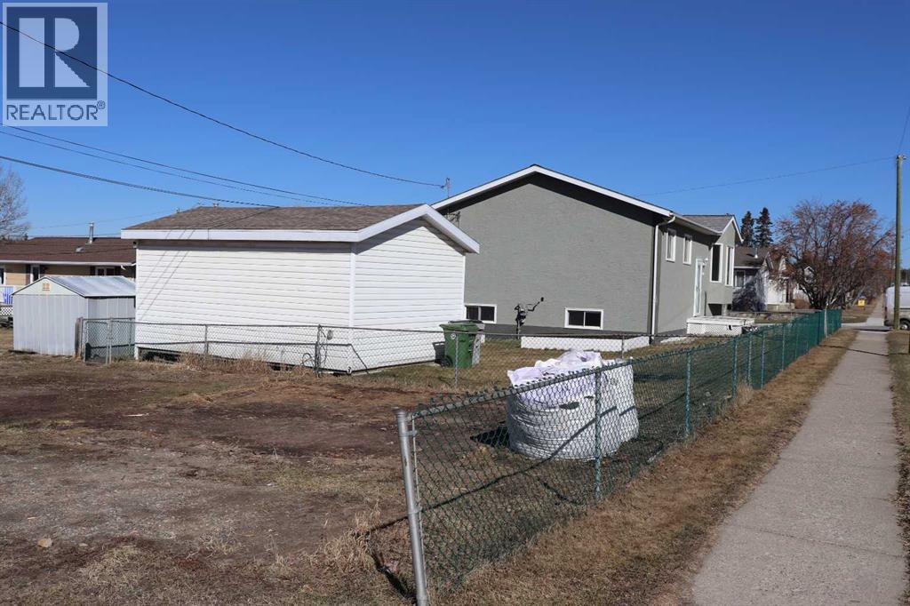 5101 8 Avenue — photo 26