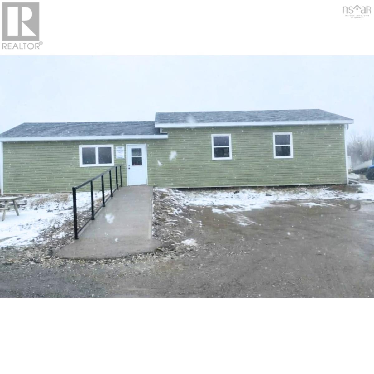 Property 34 of 49 of 1526 Keltic Drive