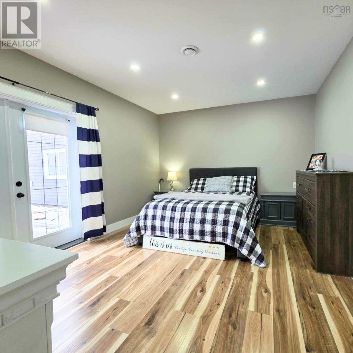 Property 22 of 49 of 1526 Keltic Drive