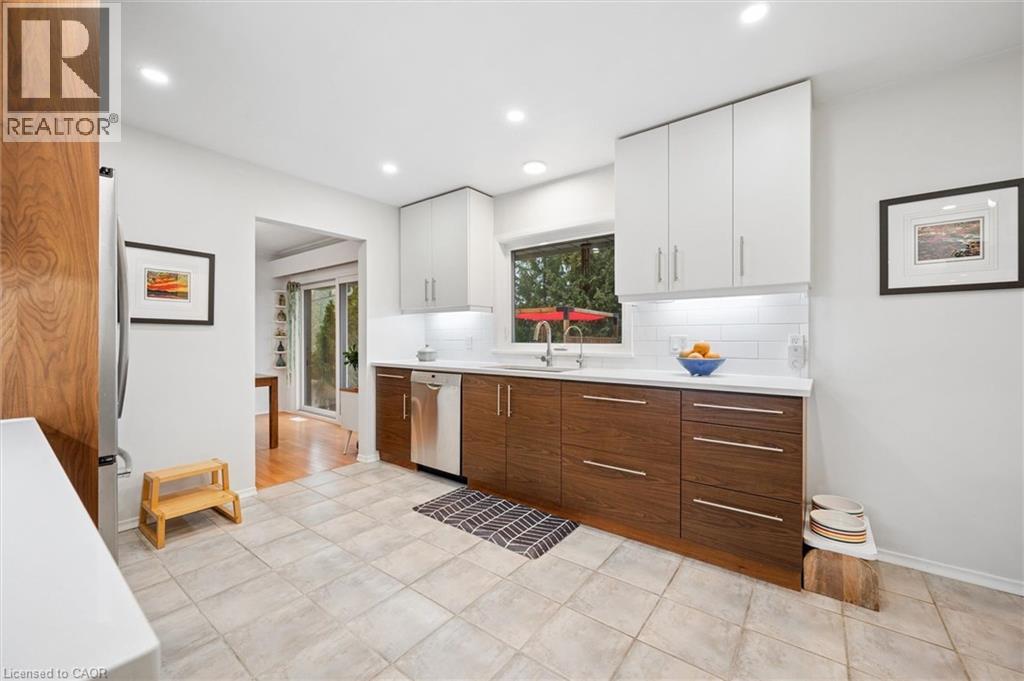 144 RIPPLEWOOD Crescent - 16