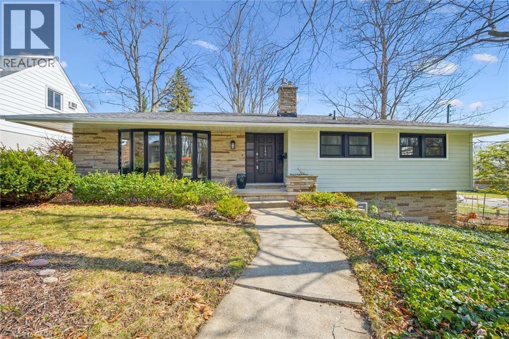 144 RIPPLEWOOD Crescent - 2
