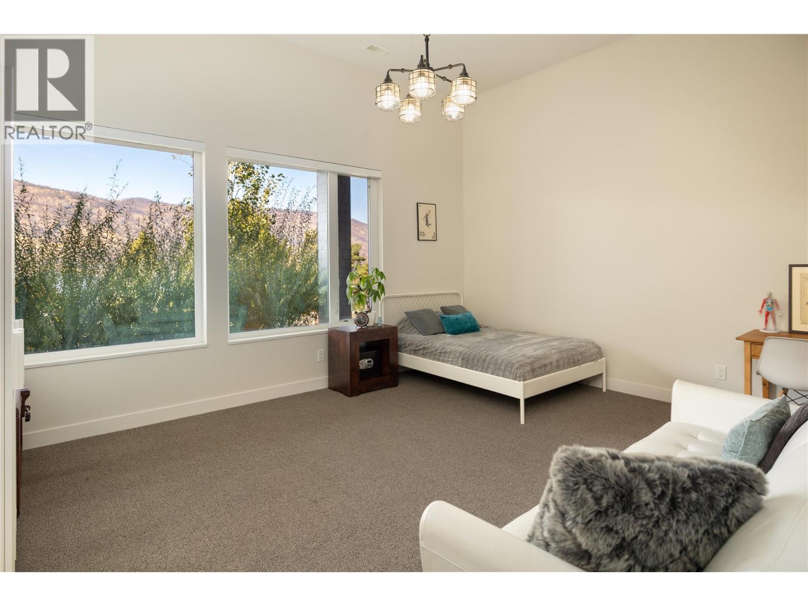  2155 PALY Road, Kelowna