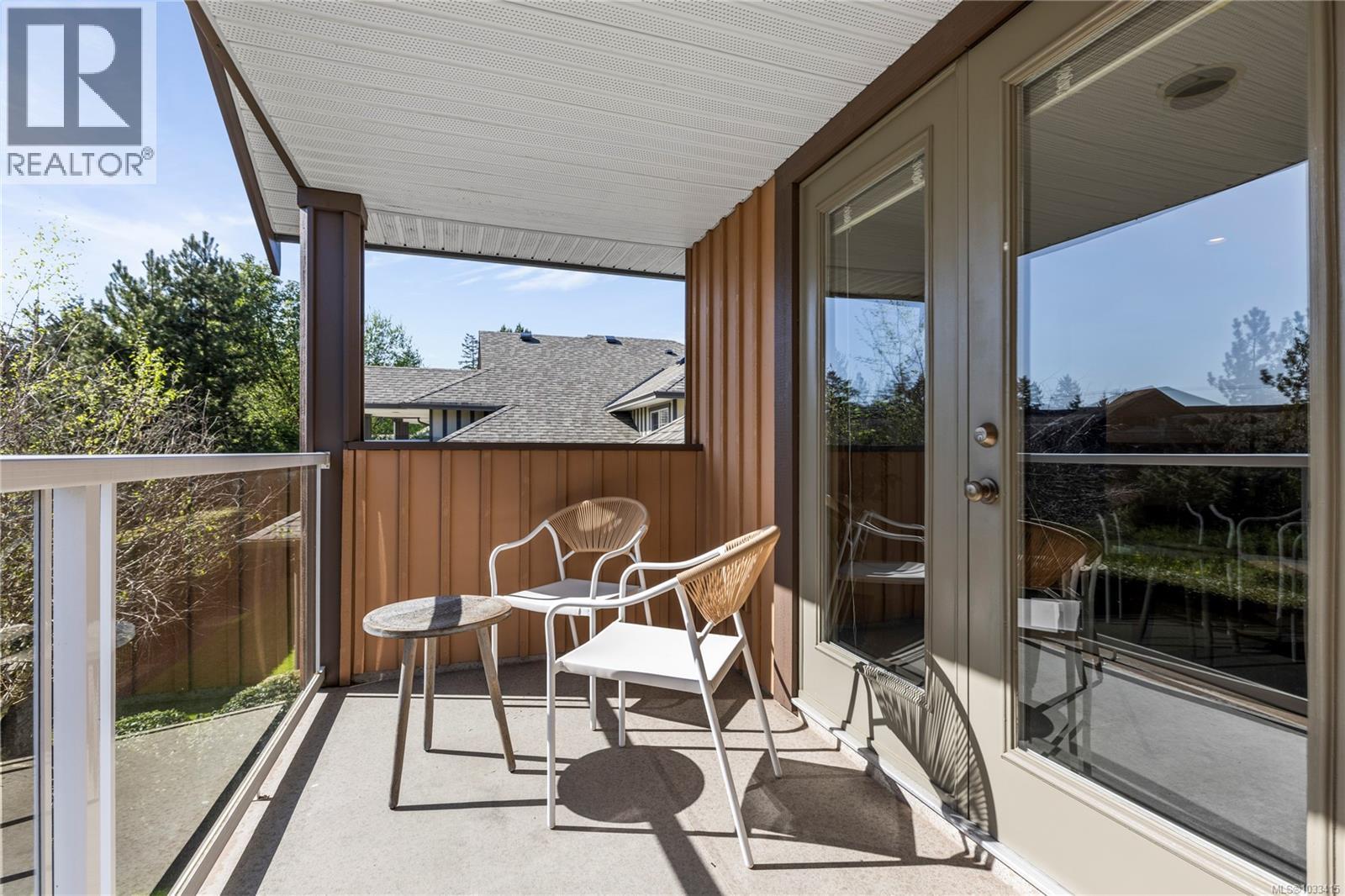 6425 Pachena Pl - 32