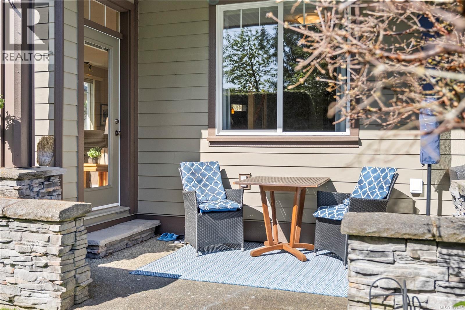 6425 Pachena Pl - 38