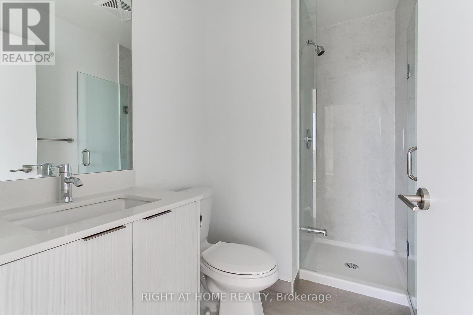 2407 - 38 FOREST MANOR ROAD — photo 23