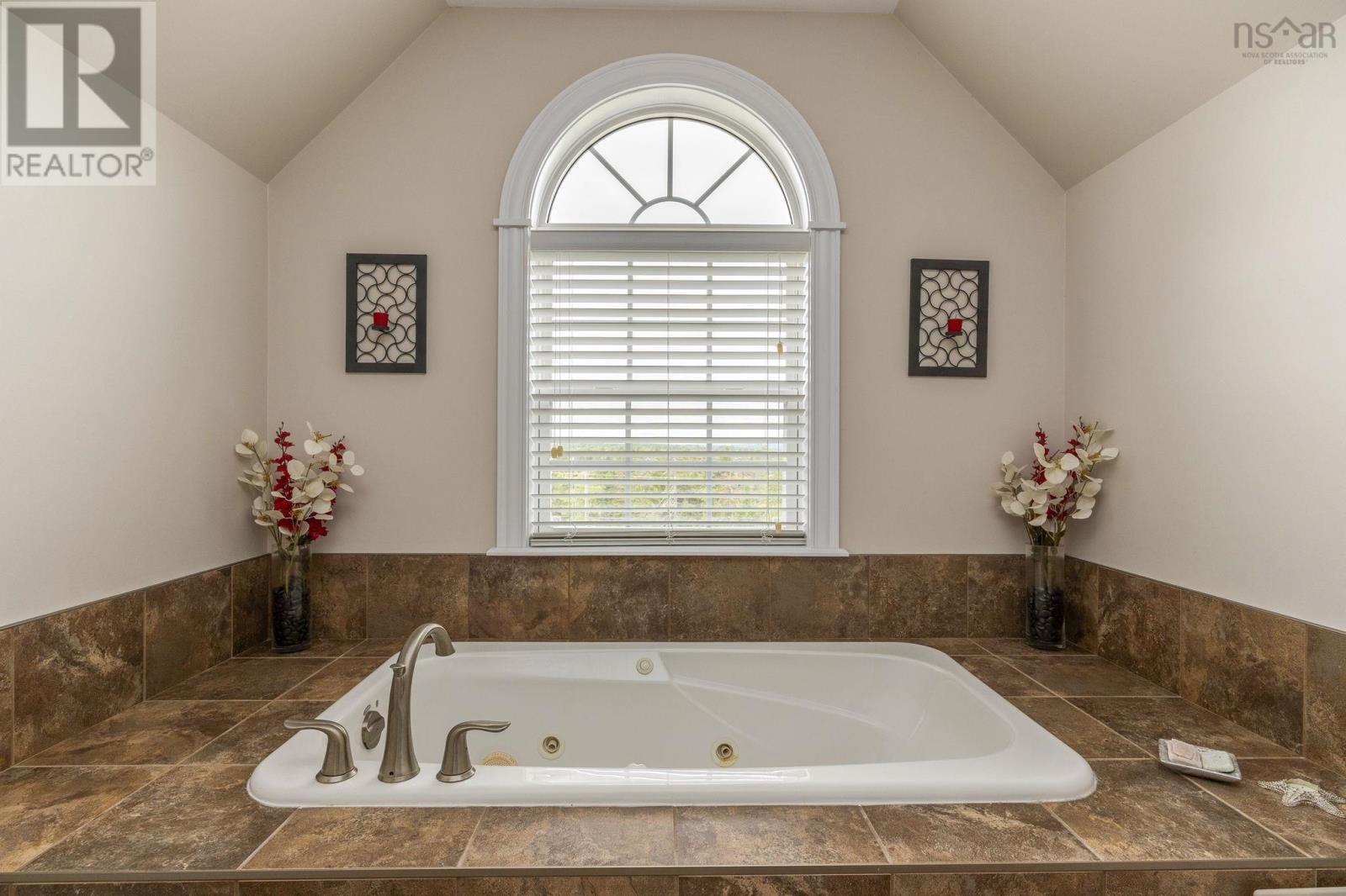 Property 30 of 45 of 243 Windbreak Run