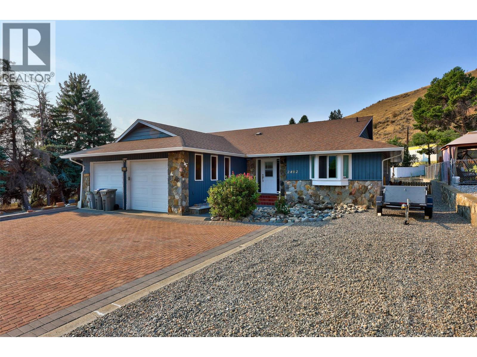 2402 Parkview Drive - 27